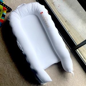 Dock-A-Tot Deluxe+ (white)